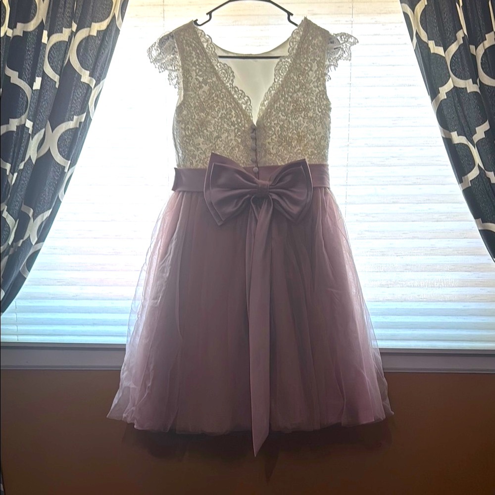 Elegant Lace Kids Dress with Bow